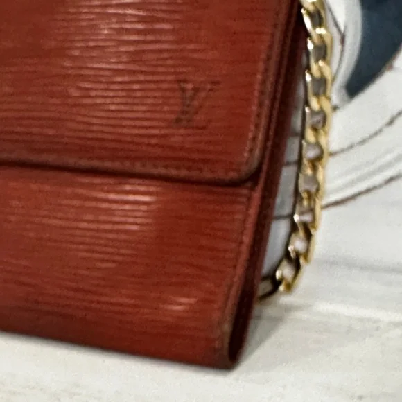 Louis Vuitton Epi Leather Cognac Brown Long Wallet Clutch - Picture 2 of 12